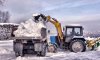 Уборка и вывоз снега на грузовиках