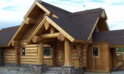 Как защитить деревянный дом?